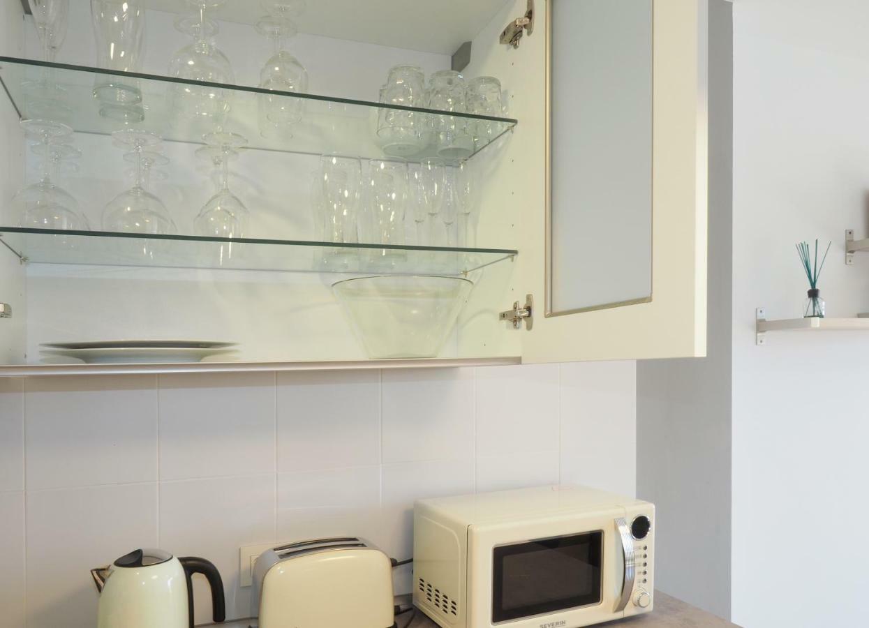 Apartment La Perla: Sea View And Pool *